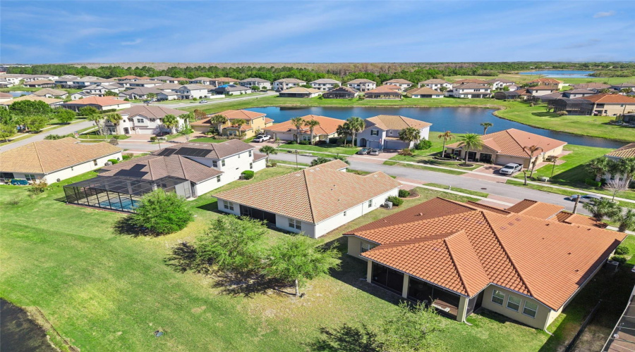 KISSIMMEE, Florida 34746, 4 Bedrooms Bedrooms, ,3 BathroomsBathrooms,Residential,For Sale,RIALTO,0,MFRS5146384