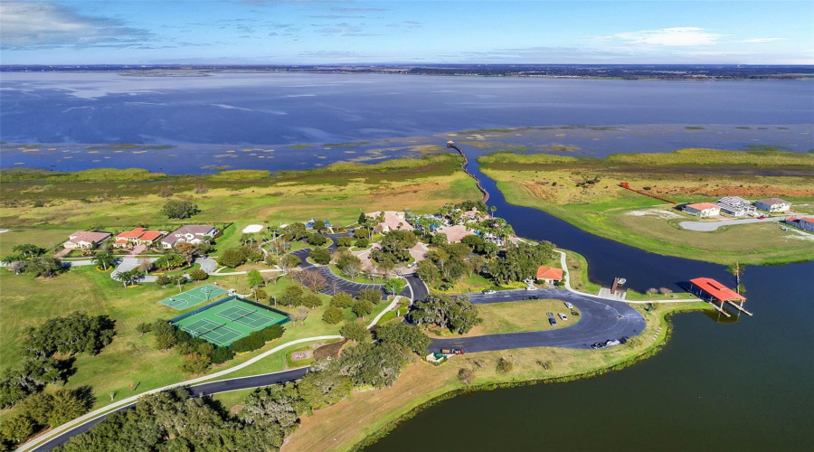 KISSIMMEE, Florida 34746, 4 Bedrooms Bedrooms, ,3 BathroomsBathrooms,Residential,For Sale,RIALTO,0,MFRS5146384