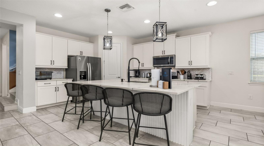 KISSIMMEE, Florida 34747, 5 Bedrooms Bedrooms, ,4 BathroomsBathrooms,Residential,For Sale,MARKER,0,MFRS5139555