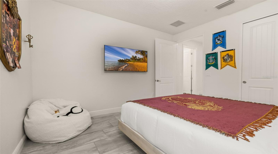 KISSIMMEE, Florida 34747, 5 Bedrooms Bedrooms, ,4 BathroomsBathrooms,Residential,For Sale,MARKER,0,MFRS5139555