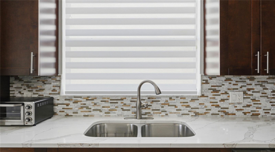 DAVENPORT, Florida 33897, 4 Bedrooms Bedrooms, ,3 BathroomsBathrooms,Residential,For Sale,TUPELO,0,MFRP4938218