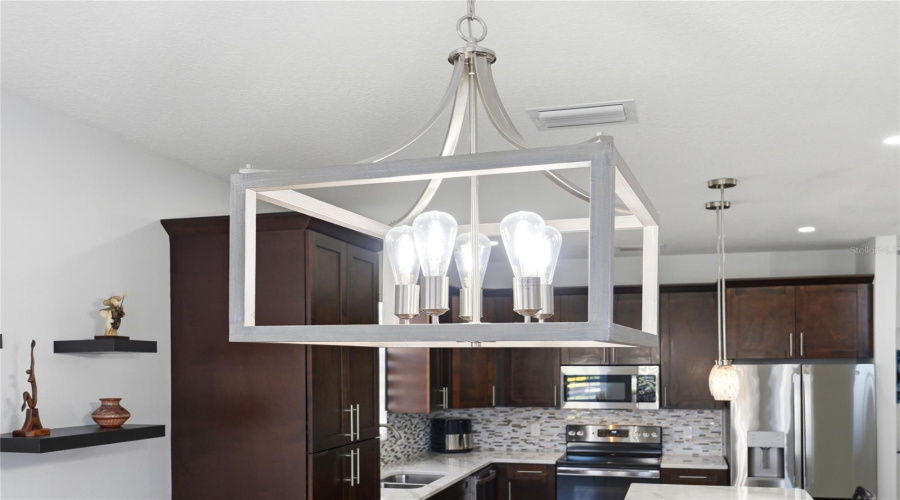 DAVENPORT, Florida 33897, 4 Bedrooms Bedrooms, ,3 BathroomsBathrooms,Residential,For Sale,TUPELO,0,MFRP4938218