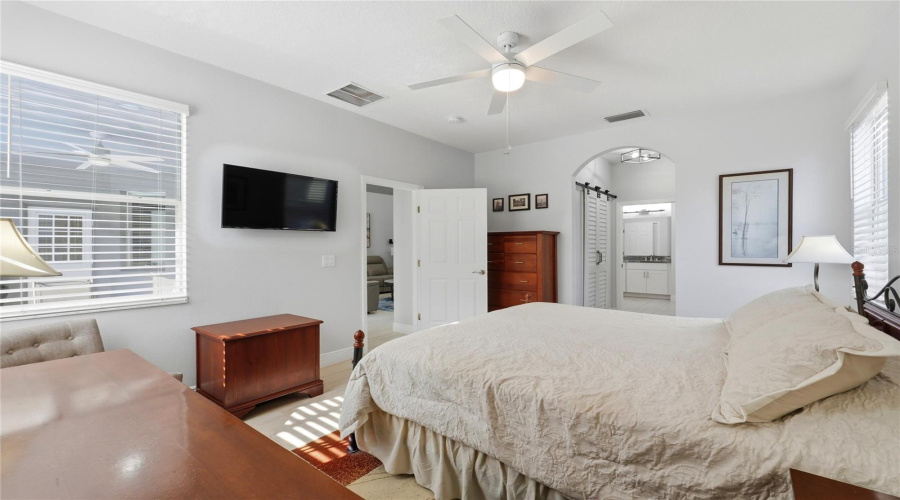 DAVENPORT, Florida 33897, 4 Bedrooms Bedrooms, ,3 BathroomsBathrooms,Residential,For Sale,TUPELO,0,MFRP4938218