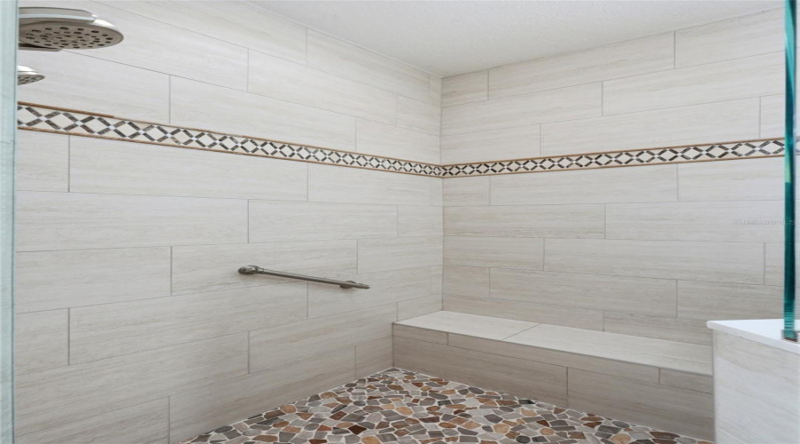 DAVENPORT, Florida 33897, 4 Bedrooms Bedrooms, ,3 BathroomsBathrooms,Residential,For Sale,TUPELO,0,MFRP4938218