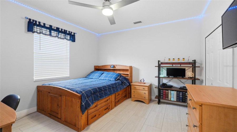 DAVENPORT, Florida 33897, 4 Bedrooms Bedrooms, ,3 BathroomsBathrooms,Residential,For Sale,TUPELO,0,MFRP4938218