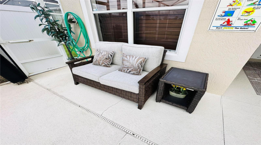 DAVENPORT, Florida 33897, 4 Bedrooms Bedrooms, ,3 BathroomsBathrooms,Residential,For Sale,BIRKDALE,0,MFRS5146411