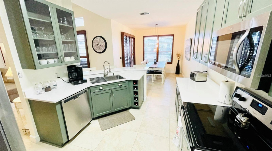 DAVENPORT, Florida 33897, 4 Bedrooms Bedrooms, ,3 BathroomsBathrooms,Residential,For Sale,BIRKDALE,0,MFRS5146411