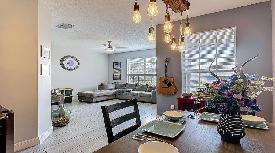 DAVENPORT, Florida 33896, 3 Bedrooms Bedrooms, ,2 BathroomsBathrooms,Residential,For Sale,PIANO,0,MFRS5146306