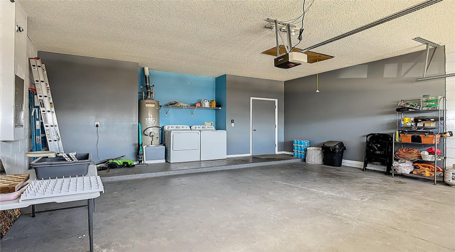 DAVENPORT, Florida 33896, 3 Bedrooms Bedrooms, ,2 BathroomsBathrooms,Residential,For Sale,PIANO,0,MFRS5146306