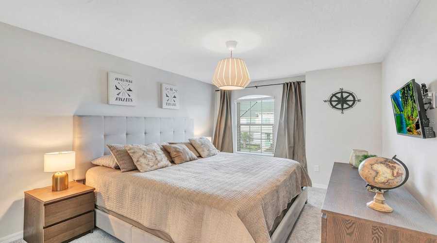 KISSIMMEE, Florida 34747, 5 Bedrooms Bedrooms, ,4 BathroomsBathrooms,Residential,For Sale,CAREY PALM,0,MFRTB8414210