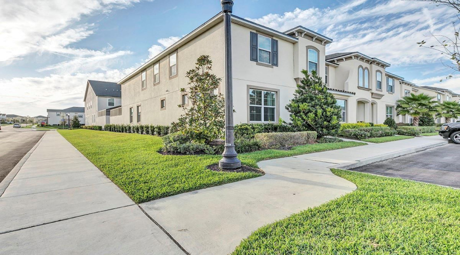 KISSIMMEE, Florida 34747, 5 Bedrooms Bedrooms, ,4 BathroomsBathrooms,Residential,For Sale,CAREY PALM,0,MFRTB8414210