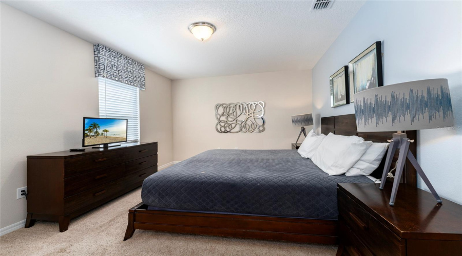 DAVENPORT, Florida 33896, 5 Bedrooms Bedrooms, ,5 BathroomsBathrooms,Residential,For Sale,TERRASONESTA,0,MFRS5146150