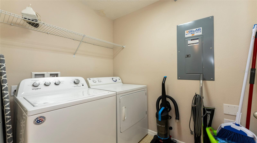 DAVENPORT, Florida 33896, 5 Bedrooms Bedrooms, ,5 BathroomsBathrooms,Residential,For Sale,TERRASONESTA,0,MFRS5146150