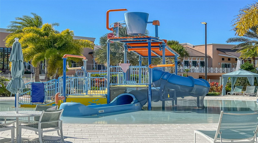 KISSIMMEE, Florida 34747, 5 Bedrooms Bedrooms, ,4 BathroomsBathrooms,Residential,For Sale,CAREY PALM,0,MFRS5146399