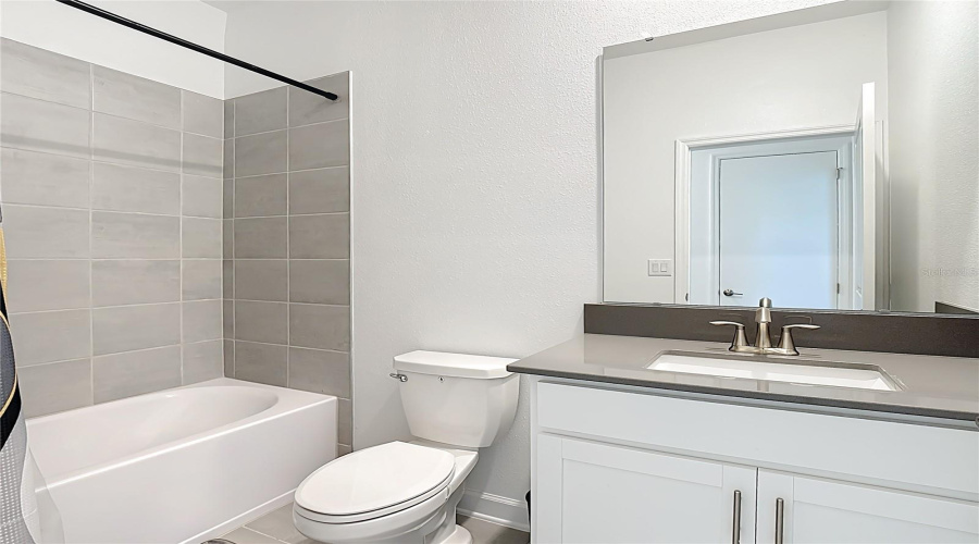 DAVENPORT, Florida 33837, 4 Bedrooms Bedrooms, ,3 BathroomsBathrooms,Residential,For Sale,REDBRIDGE,0,MFRS5146307