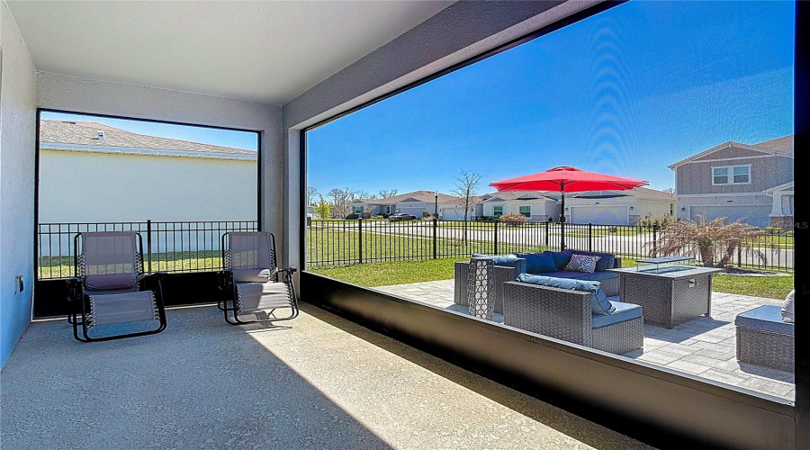 DAVENPORT, Florida 33837, 4 Bedrooms Bedrooms, ,3 BathroomsBathrooms,Residential,For Sale,REDBRIDGE,0,MFRS5146307