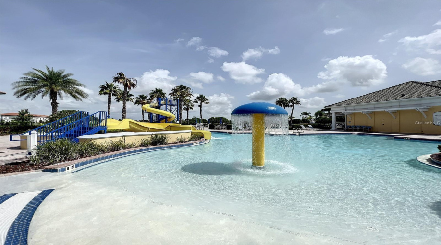 DAVENPORT, Florida 33837, 4 Bedrooms Bedrooms, ,3 BathroomsBathrooms,Residential,For Sale,REDBRIDGE,0,MFRS5146307