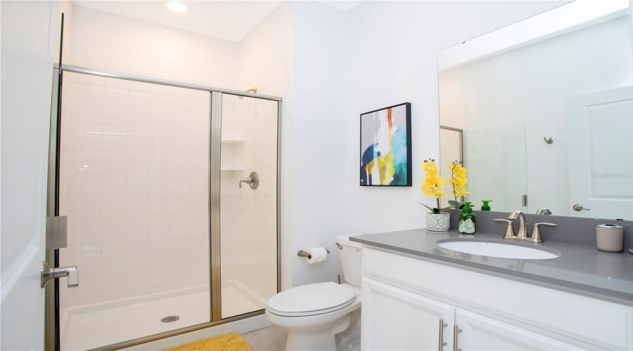 KISSIMMEE, Florida 34746, 4 Bedrooms Bedrooms, ,3 BathroomsBathrooms,Residential,For Sale,PARAGRAPH,0,MFRO6390218