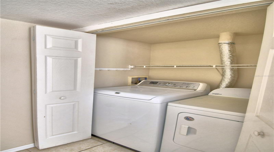 DAVENPORT, Florida 33897, 4 Bedrooms Bedrooms, ,3 BathroomsBathrooms,Residential,For Sale,AUSTRALIAN,0,MFRO6392472