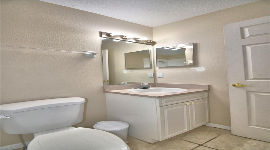 DAVENPORT, Florida 33897, 4 Bedrooms Bedrooms, ,3 BathroomsBathrooms,Residential,For Sale,AUSTRALIAN,0,MFRO6392472