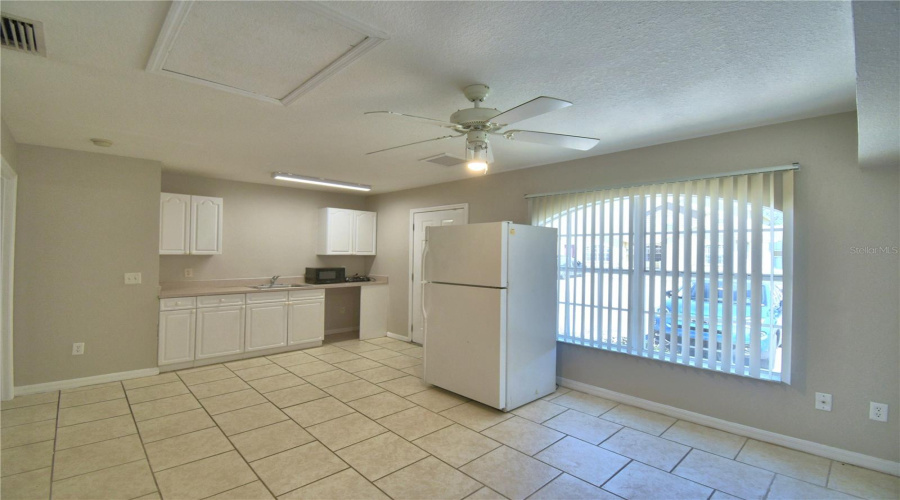 DAVENPORT, Florida 33897, 4 Bedrooms Bedrooms, ,3 BathroomsBathrooms,Residential,For Sale,AUSTRALIAN,0,MFRO6392472
