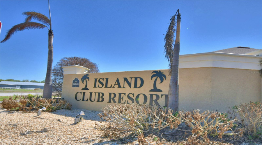 DAVENPORT, Florida 33897, 4 Bedrooms Bedrooms, ,3 BathroomsBathrooms,Residential,For Sale,AUSTRALIAN,0,MFRO6392472