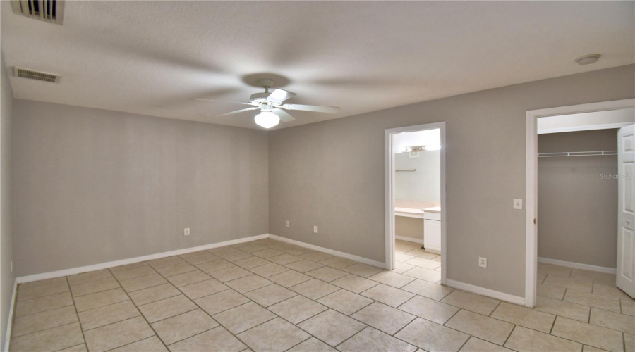 DAVENPORT, Florida 33897, 4 Bedrooms Bedrooms, ,3 BathroomsBathrooms,Residential,For Sale,AUSTRALIAN,0,MFRO6392472