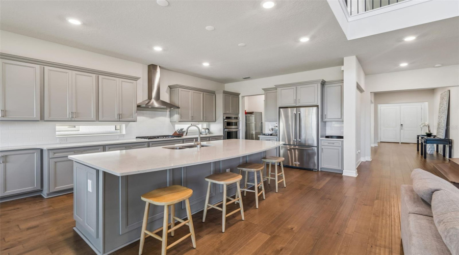 ORLANDO, Florida 32836, 4 Bedrooms Bedrooms, ,4 BathroomsBathrooms,Residential,For Sale,WOODLAND FOREST,0,MFRO6393453