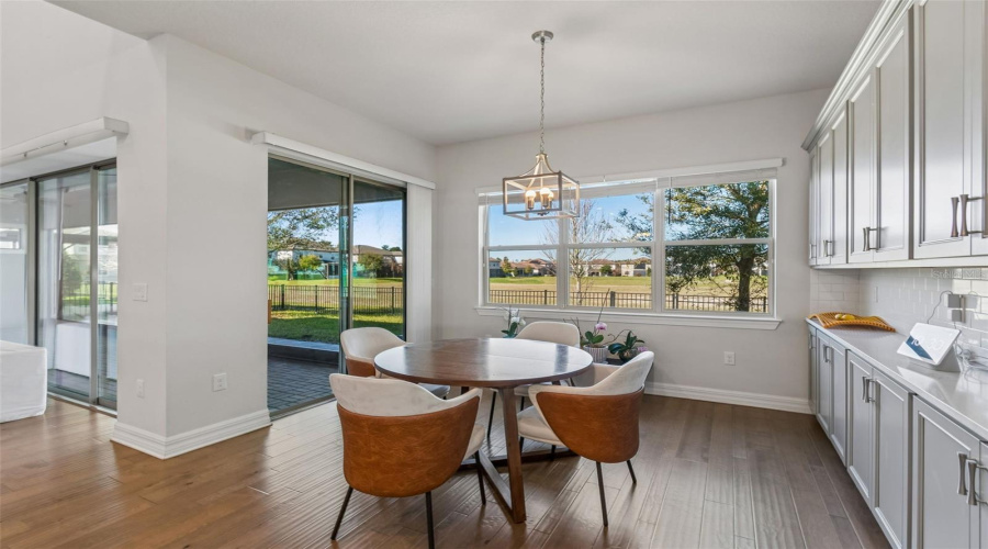 ORLANDO, Florida 32836, 4 Bedrooms Bedrooms, ,4 BathroomsBathrooms,Residential,For Sale,WOODLAND FOREST,0,MFRO6393453