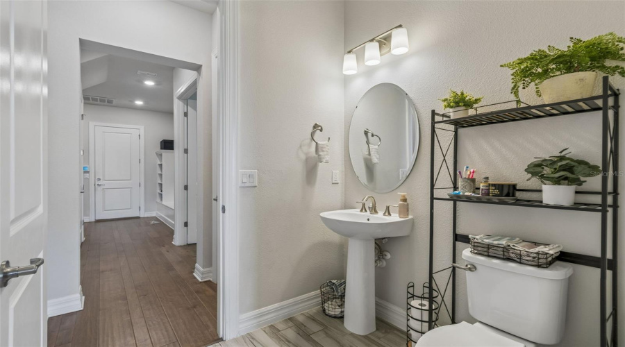 ORLANDO, Florida 32836, 4 Bedrooms Bedrooms, ,4 BathroomsBathrooms,Residential,For Sale,WOODLAND FOREST,0,MFRO6393453