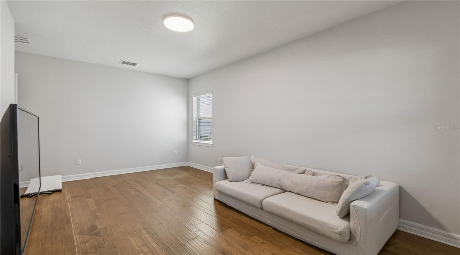 ORLANDO, Florida 32836, 4 Bedrooms Bedrooms, ,4 BathroomsBathrooms,Residential,For Sale,WOODLAND FOREST,0,MFRO6393453