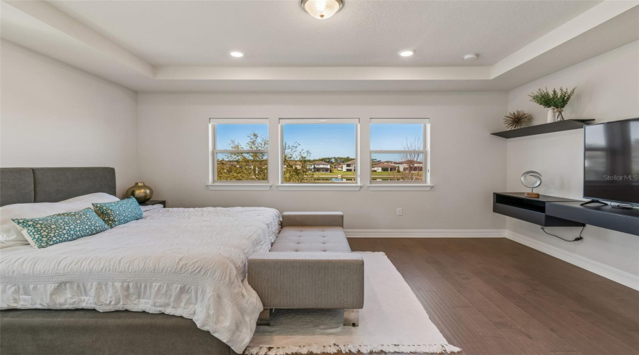 ORLANDO, Florida 32836, 4 Bedrooms Bedrooms, ,4 BathroomsBathrooms,Residential,For Sale,WOODLAND FOREST,0,MFRO6393453