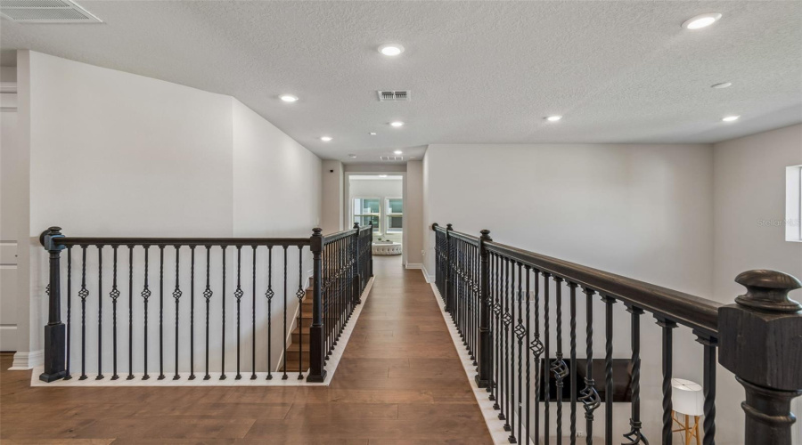 ORLANDO, Florida 32836, 4 Bedrooms Bedrooms, ,4 BathroomsBathrooms,Residential,For Sale,WOODLAND FOREST,0,MFRO6393453