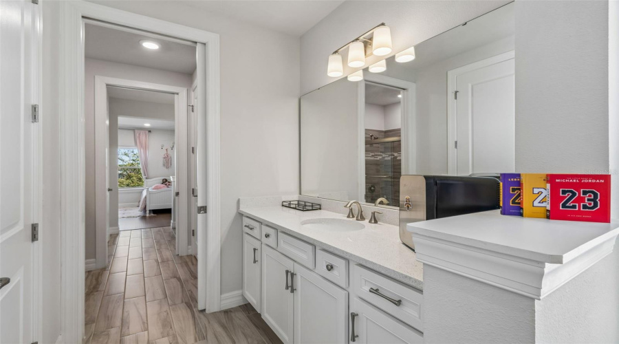 ORLANDO, Florida 32836, 4 Bedrooms Bedrooms, ,4 BathroomsBathrooms,Residential,For Sale,WOODLAND FOREST,0,MFRO6393453