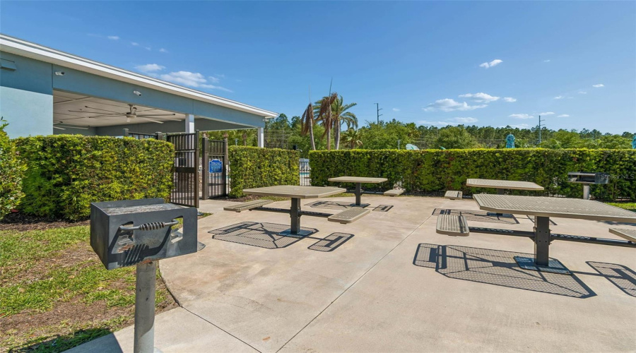 ORLANDO, Florida 32836, 4 Bedrooms Bedrooms, ,4 BathroomsBathrooms,Residential,For Sale,WOODLAND FOREST,0,MFRO6393453