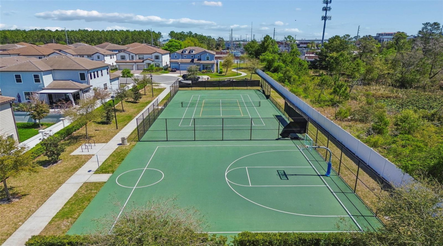 ORLANDO, Florida 32836, 4 Bedrooms Bedrooms, ,4 BathroomsBathrooms,Residential,For Sale,WOODLAND FOREST,0,MFRO6393453