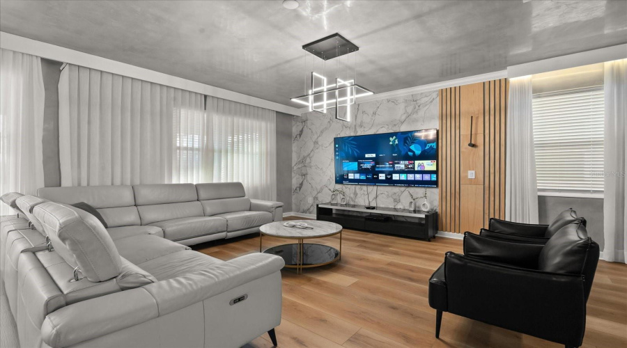 KISSIMMEE, Florida 34746, 8 Bedrooms Bedrooms, ,5 BathroomsBathrooms,Residential,For Sale,PROLOGUE,0,MFRO6393364