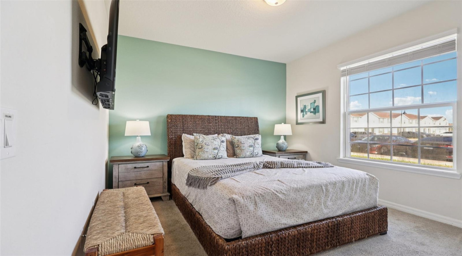 DAVENPORT, Florida 33897, 5 Bedrooms Bedrooms, ,4 BathroomsBathrooms,Residential,For Sale,JETTY WAY,0,MFRV4948120