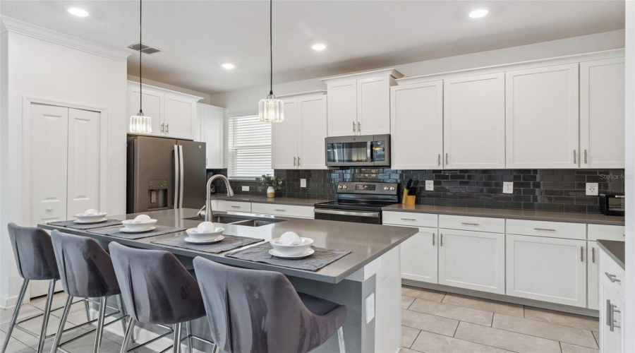 Kitchen Island Seating