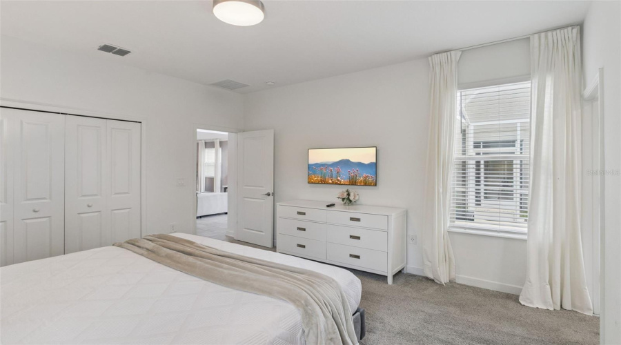 Bedroom 2 -First Floor - Pool Bath 2 Ensuite