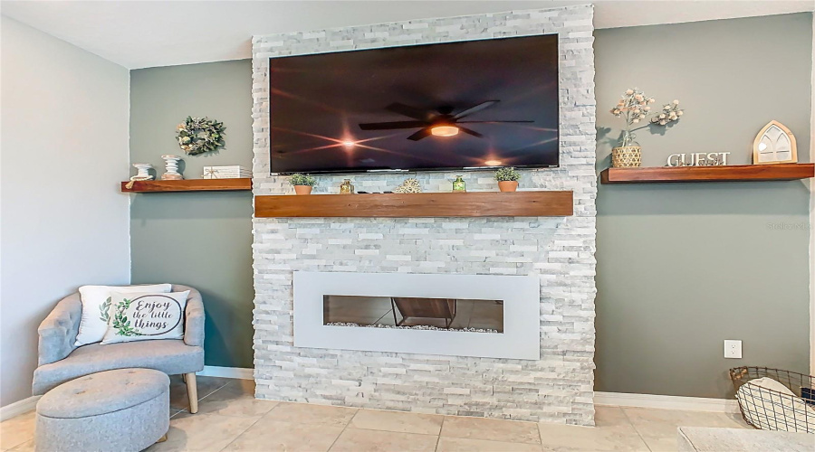 DAVENPORT, Florida 33897, 5 Bedrooms Bedrooms, ,4 BathroomsBathrooms,Residential,For Sale,PARADISE,0,MFRO6393500