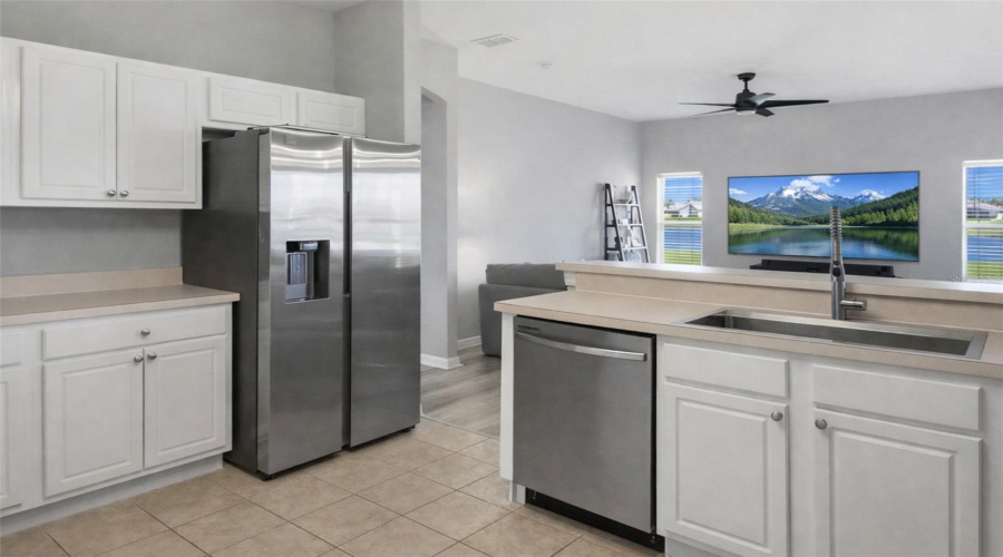 KISSIMMEE, Florida 34746, 3 Bedrooms Bedrooms, ,2 BathroomsBathrooms,Residential,For Sale,NORTHWOODS,0,MFRO6392032