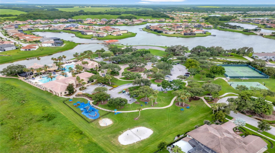 KISSIMMEE, Florida 34746, 3 Bedrooms Bedrooms, ,2 BathroomsBathrooms,Residential,For Sale,NORTHWOODS,0,MFRO6392032