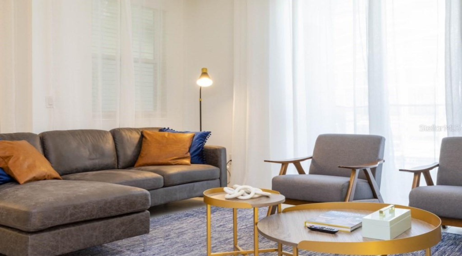 DAVENPORT, Florida 33896, 4 Bedrooms Bedrooms, ,3 BathroomsBathrooms,Residential,For Sale,SPLASH SHOT,0,MFRO6393859