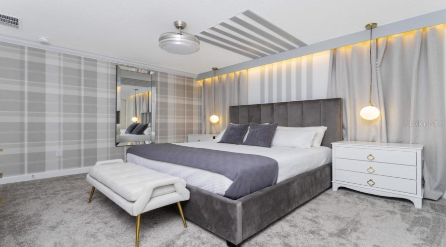 DAVENPORT, Florida 33896, 4 Bedrooms Bedrooms, ,3 BathroomsBathrooms,Residential,For Sale,SPLASH SHOT,0,MFRO6393859