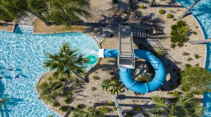 DAVENPORT, Florida 33896, 4 Bedrooms Bedrooms, ,3 BathroomsBathrooms,Residential,For Sale,SPLASH SHOT,0,MFRO6393859