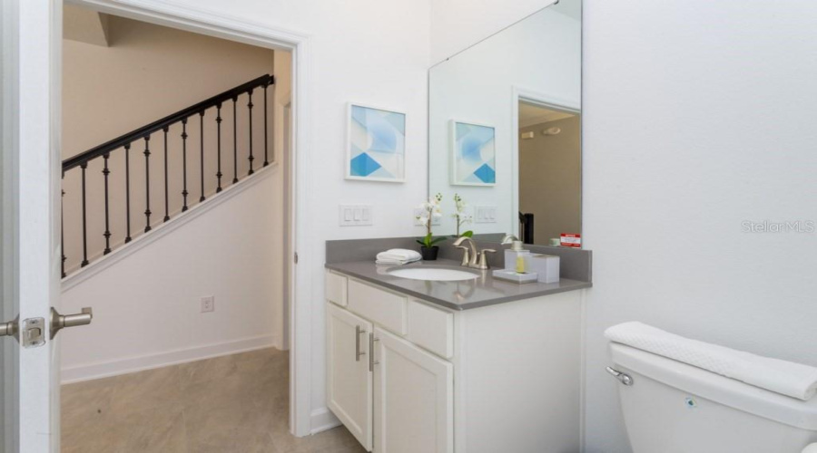 DAVENPORT, Florida 33896, 4 Bedrooms Bedrooms, ,3 BathroomsBathrooms,Residential,For Sale,SPLASH SHOT,0,MFRO6393859