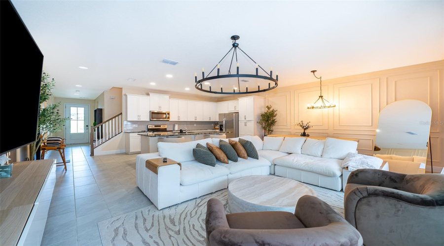 KISSIMMEE, Florida 34747, 5 Bedrooms Bedrooms, ,4 BathroomsBathrooms,Residential,For Sale,TROPICAL PALMS,0,MFRO6325817