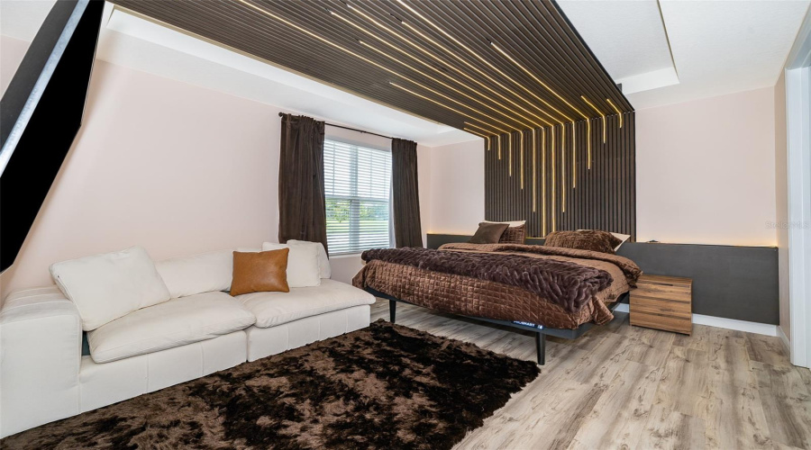 KISSIMMEE, Florida 34747, 5 Bedrooms Bedrooms, ,4 BathroomsBathrooms,Residential,For Sale,TROPICAL PALMS,0,MFRO6325817