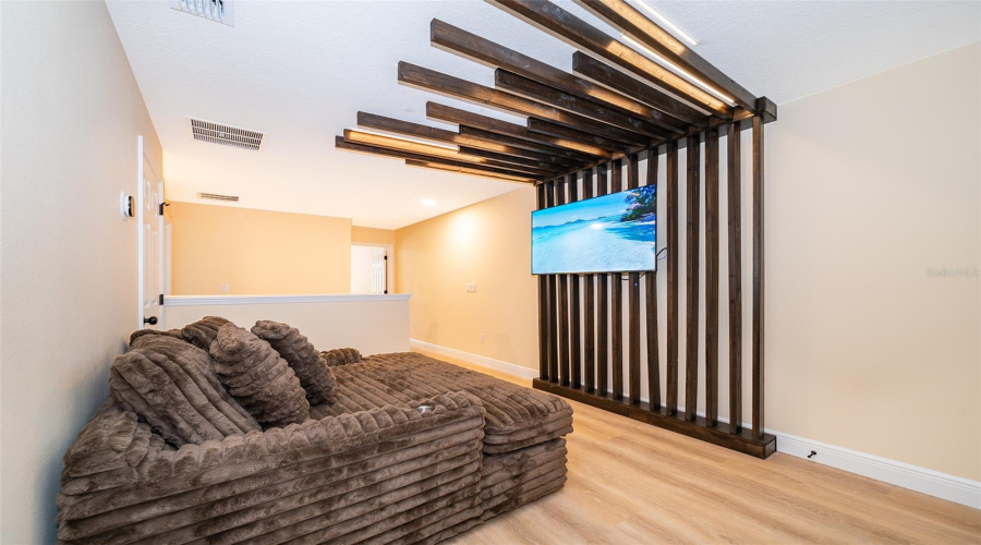 KISSIMMEE, Florida 34747, 5 Bedrooms Bedrooms, ,4 BathroomsBathrooms,Residential,For Sale,TROPICAL PALMS,0,MFRO6325817